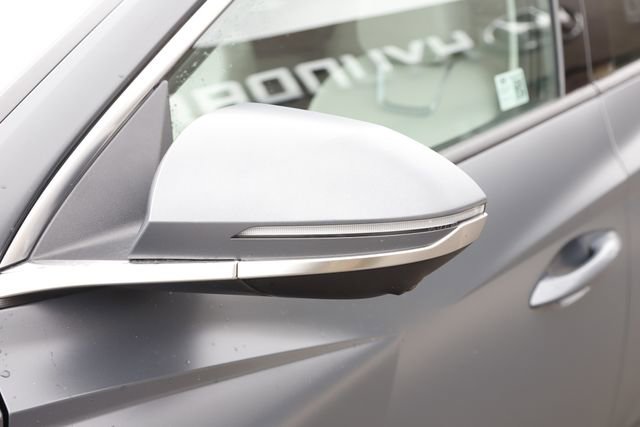 Certified 2025 Hyundai Tucson Limited image 13