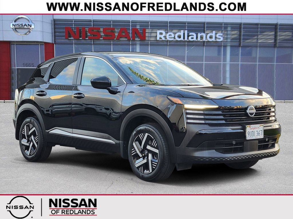 Certified 2025 Nissan Kicks SV image 1