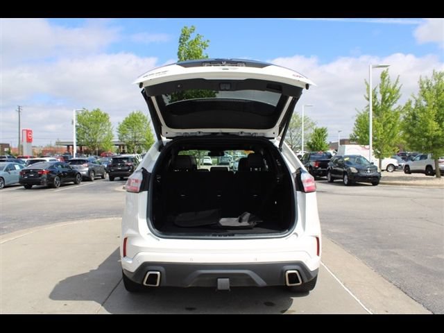 Used 2020 Ford Edge ST w/ Equipment Group 401A AWD/4WD image 9
