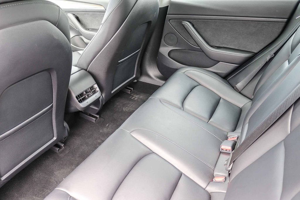 Used 2023 Tesla Model 3 Standard Range RWD image 19