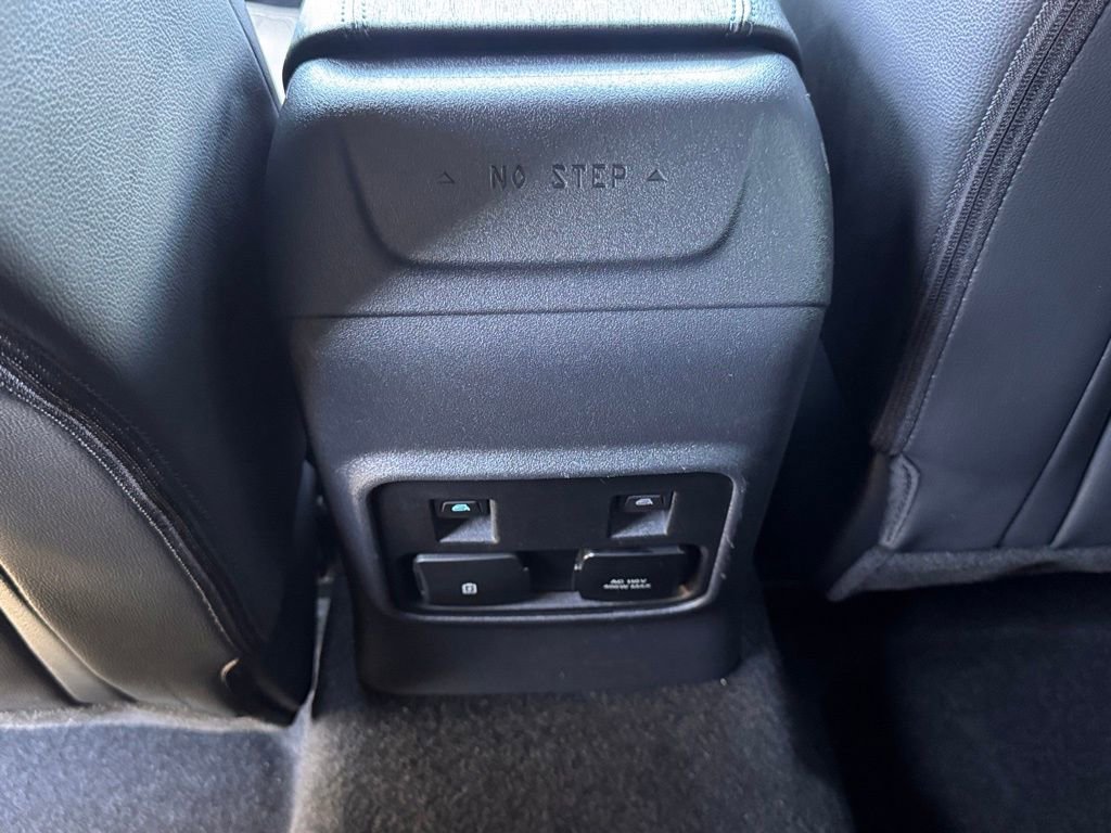 Certified 2024 Ford Bronco Wildtrak image 29