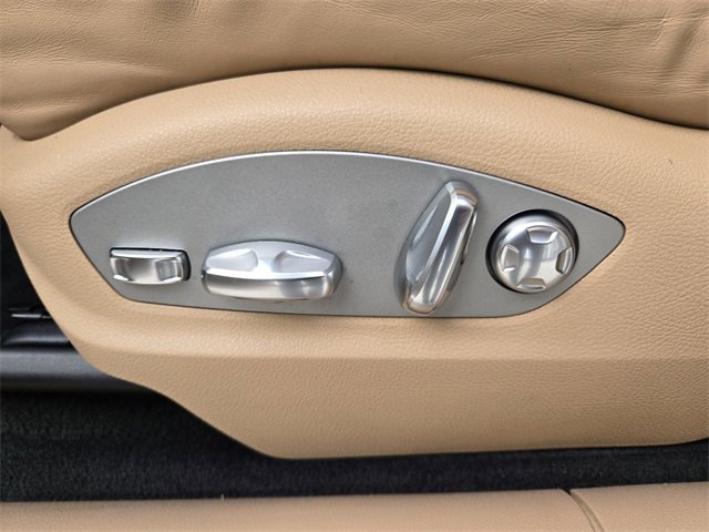 Used 2020 Porsche Macan image 12