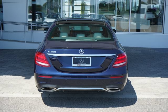 Used 2019 Mercedes-Benz E 300 image 7