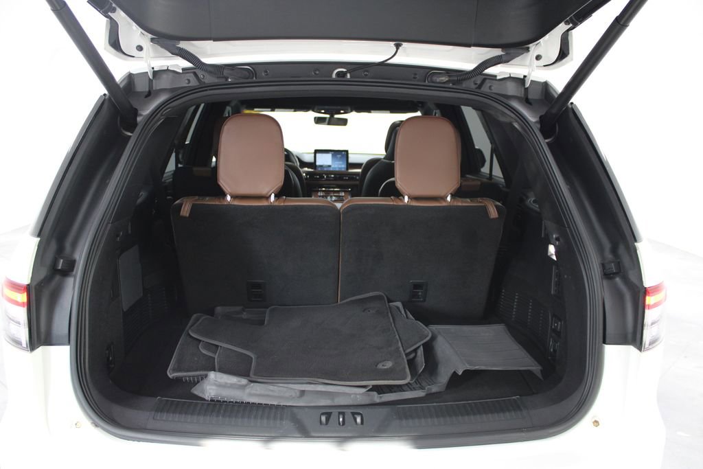 Used 2022 Lincoln Aviator Grand Touring w/ Equipment Group 301A image 15