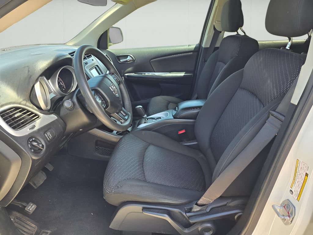 Used 2019 Dodge Journey SE w/ Blacktop Package FWD image 23