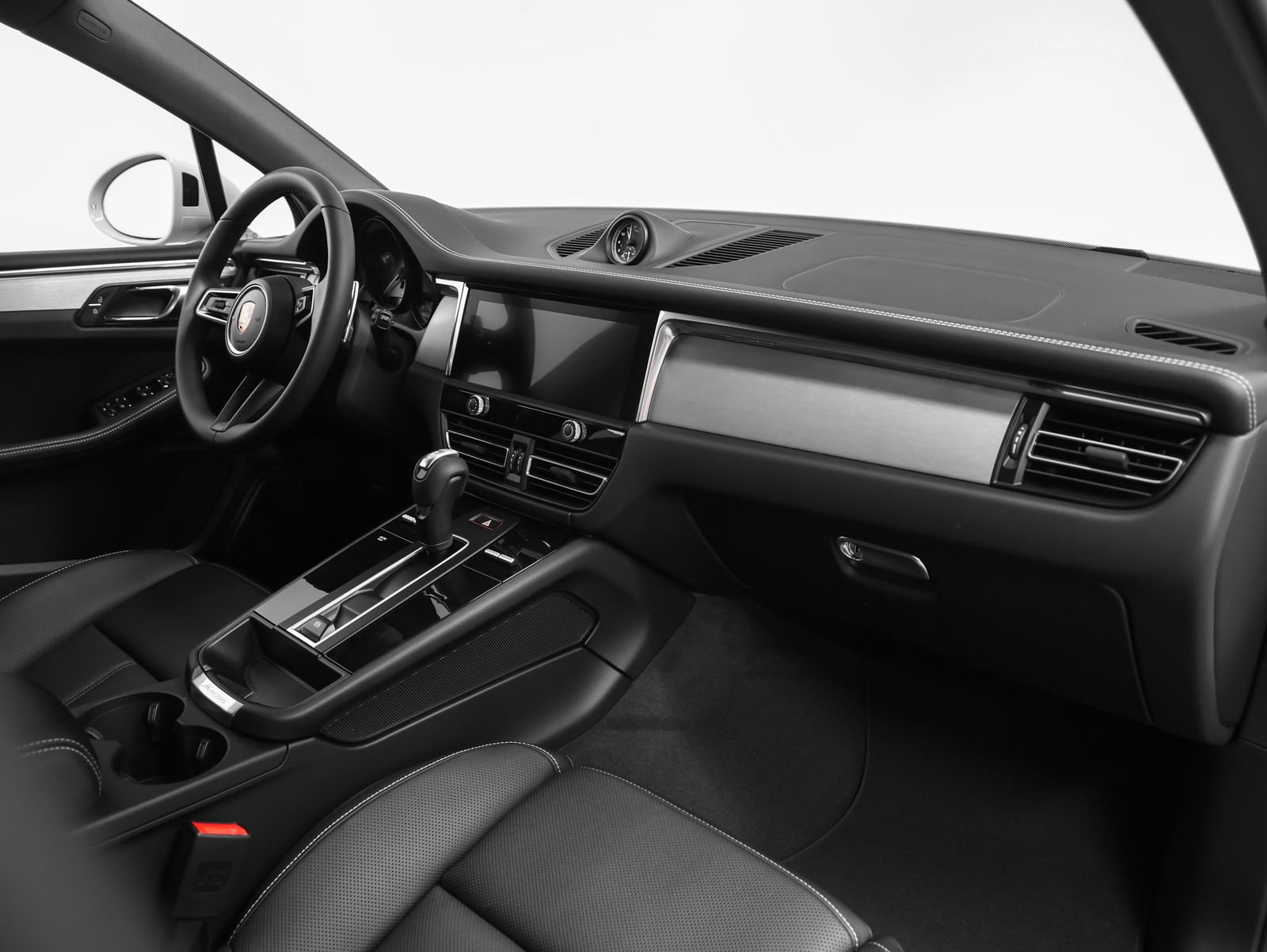 New 2026 Porsche Macan S AWD/4WD image 28