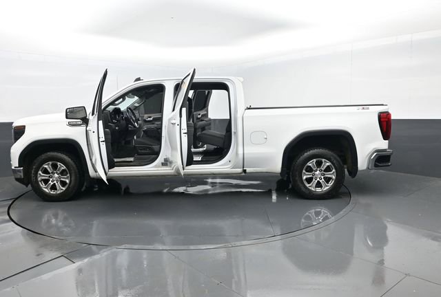 Used 2022 GMC Sierra 1500 SLE w/ X31 Off-Road Package image 30