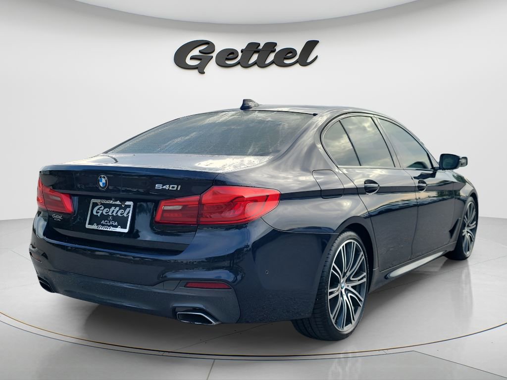 Used 2020 BMW 540i w/ M Sport Package RWD image 4