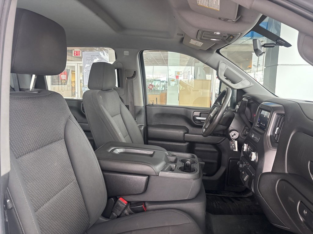 Used 2020 GMC Sierra 3500 4x4 Crew Cab w/ Fleet Convenience Package image 29