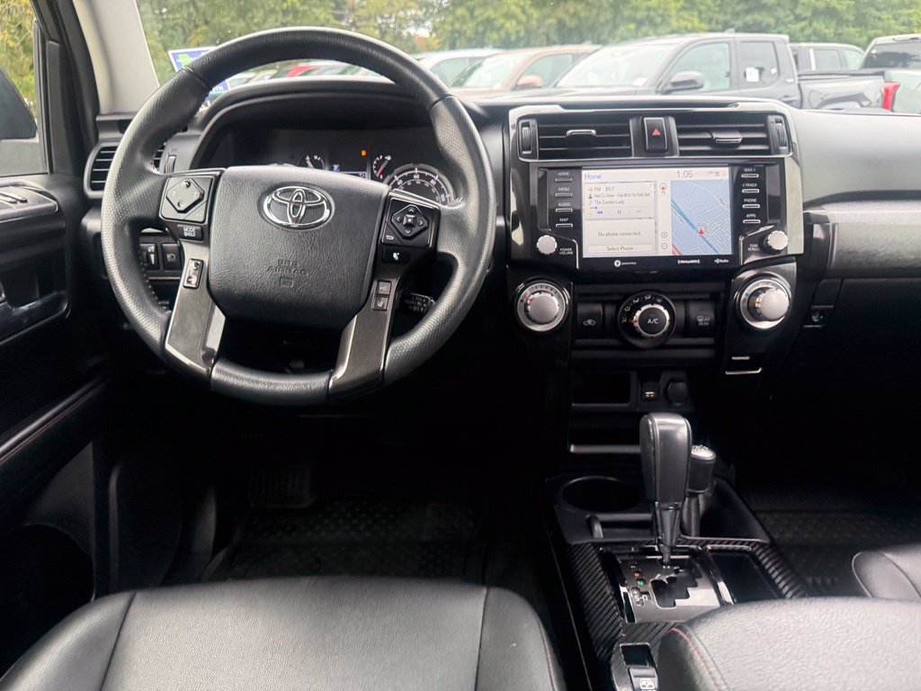 Certified 2020 Toyota 4Runner Venture w/ Moonroof Package AWD/4WD image 22