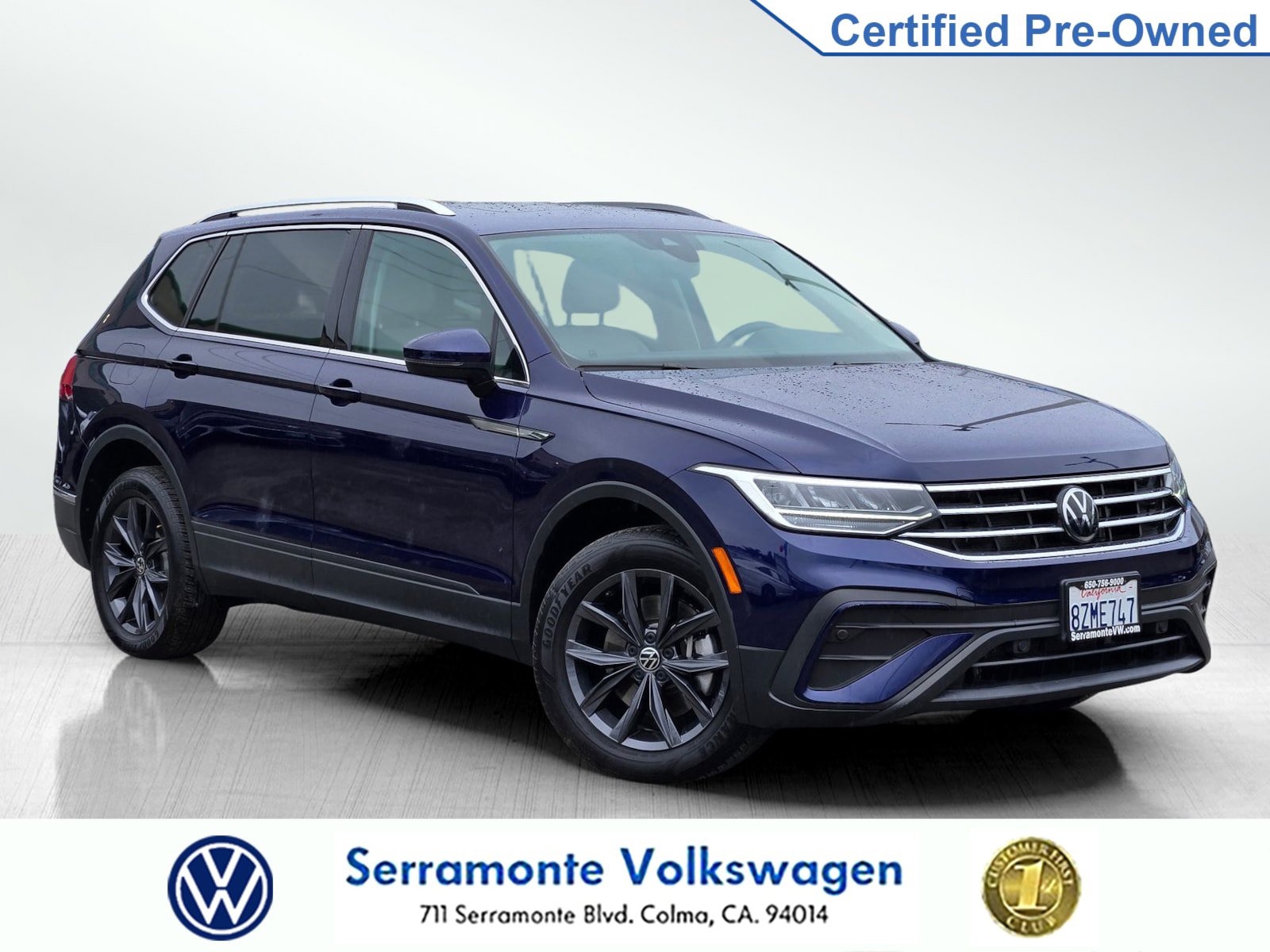 Used 2022 Volkswagen Tiguan SE w/ Panoramic Sunroof Package