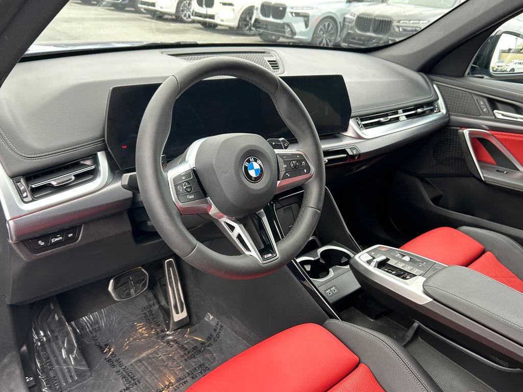 Used 2023 BMW X1 xDrive28i w/ M Sport Package AWD/4WD image 13