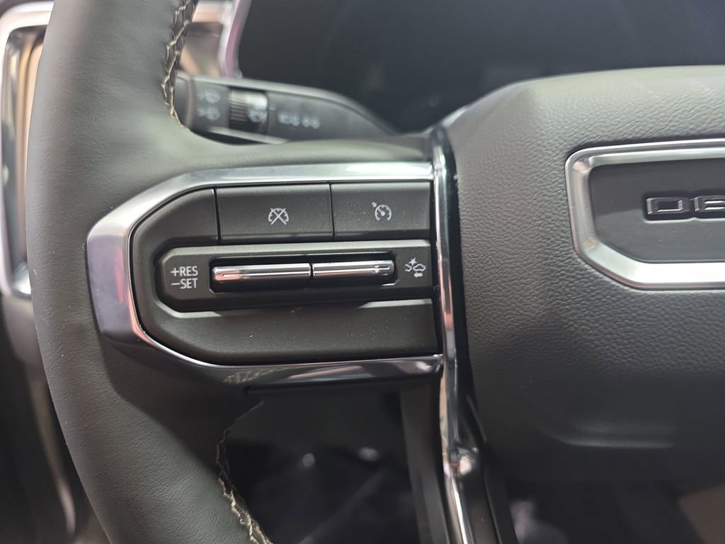 New 2026 GMC Canyon Denali image 16