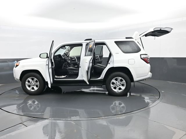 Used 2024 Toyota 4Runner SR5 image 29