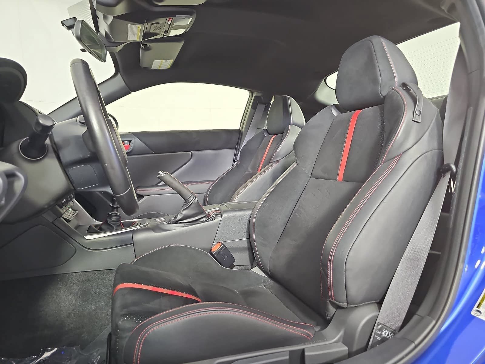 Used 2024 Subaru BRZ Limited RWD image 13