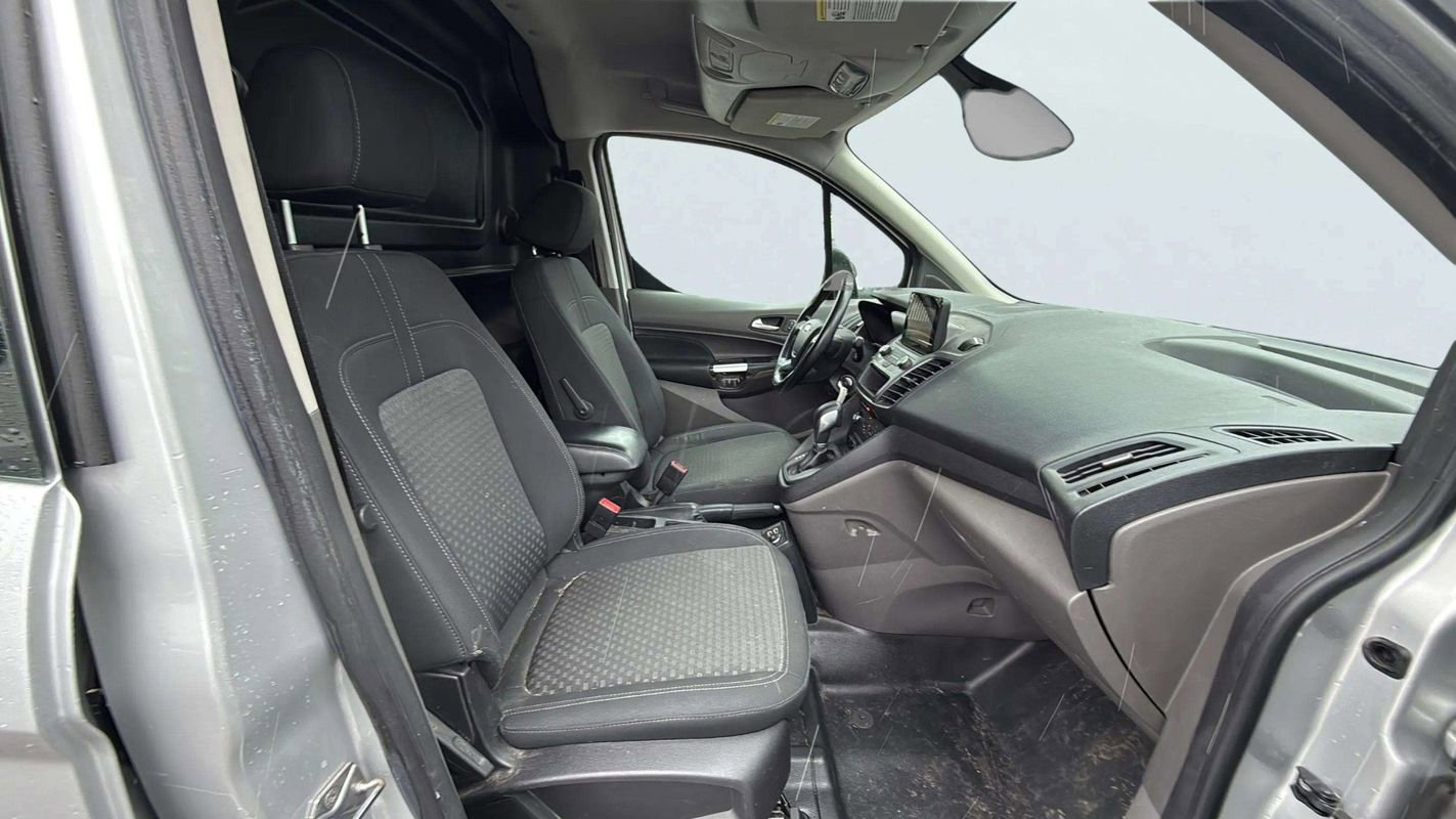 Used 2019 Ford Transit Connect XLT image 11