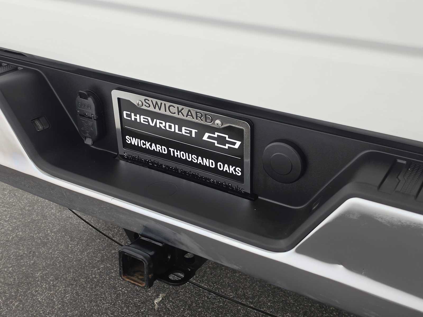 Used 2024 Chevrolet Silverado 1500 LT AWD/4WD image 14