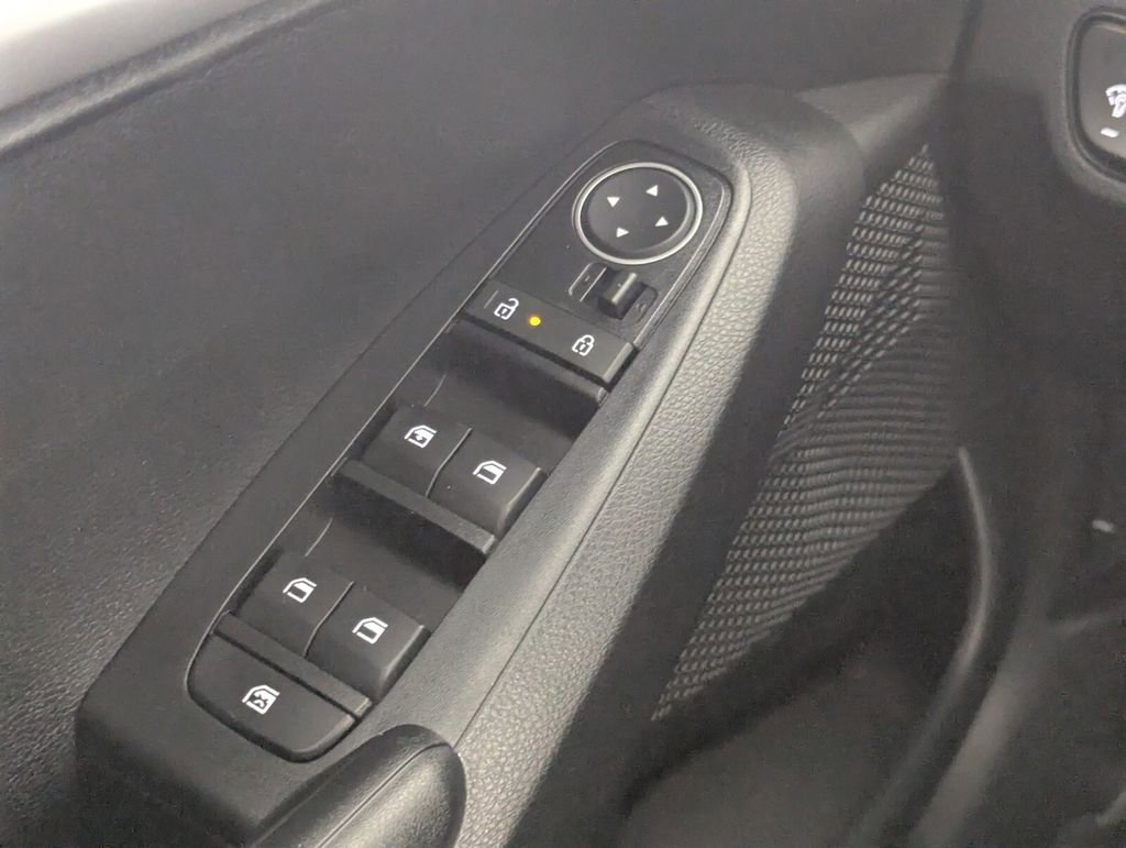 Used 2026 Kia Seltos LX FWD image 15
