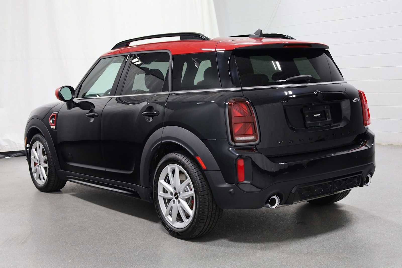 Used 2024 MINI Cooper Countryman John Cooper Works image 3