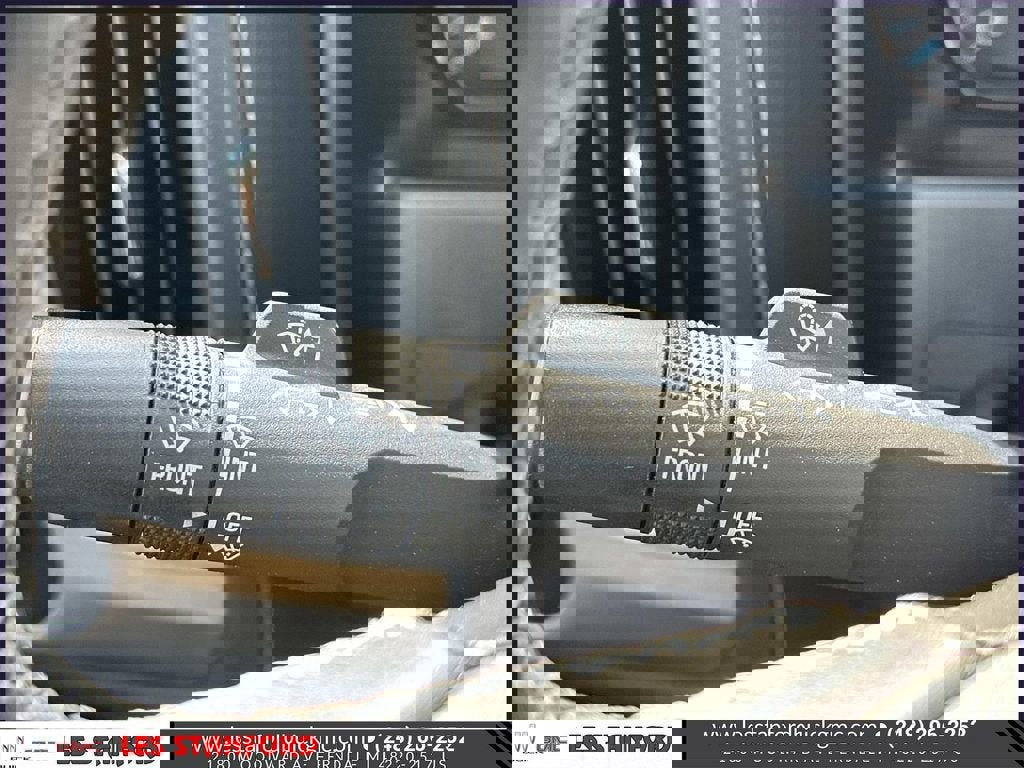 Used 2018 GMC Sierra 1500 SLT AWD/4WD image 26