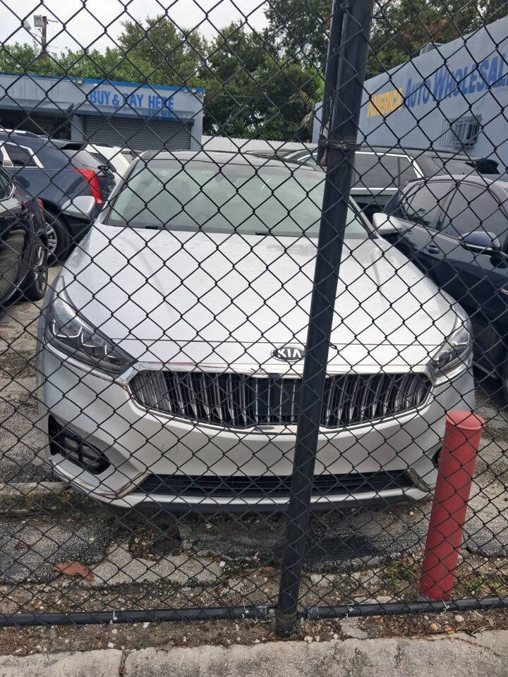 Used 2017 Kia Cadenza Technology FWD image 6