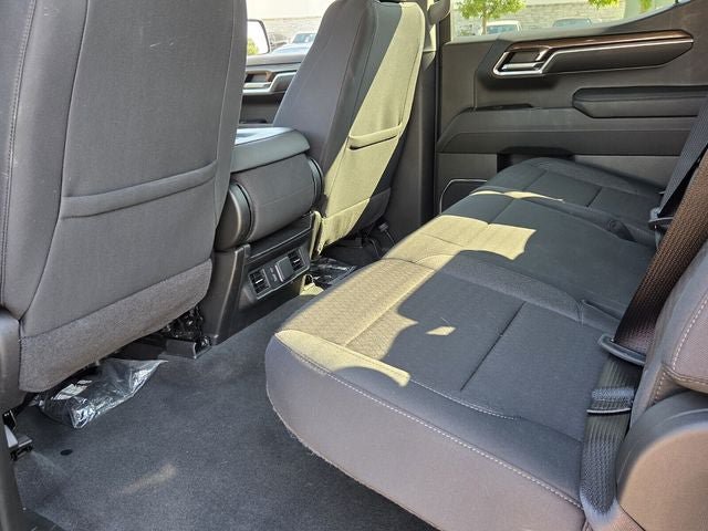 Used 2024 Chevrolet Silverado 1500 LT AWD/4WD image 11