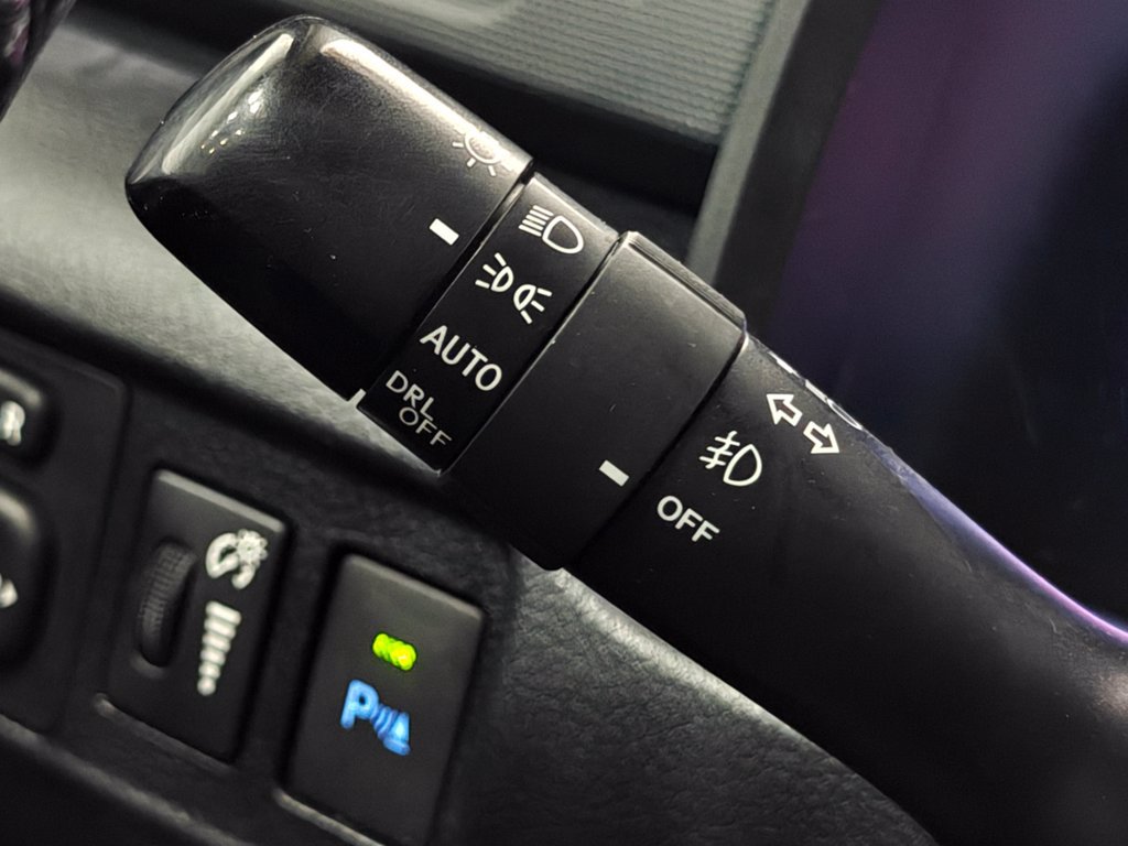 Used 2018 Toyota 4Runner Limited AWD/4WD image 45