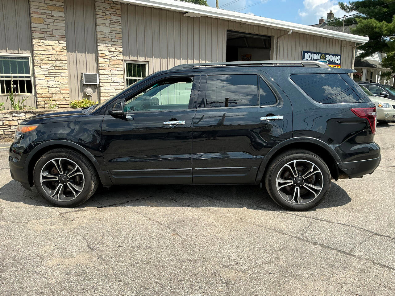 Used 2013 Ford Explorer Sport image 6