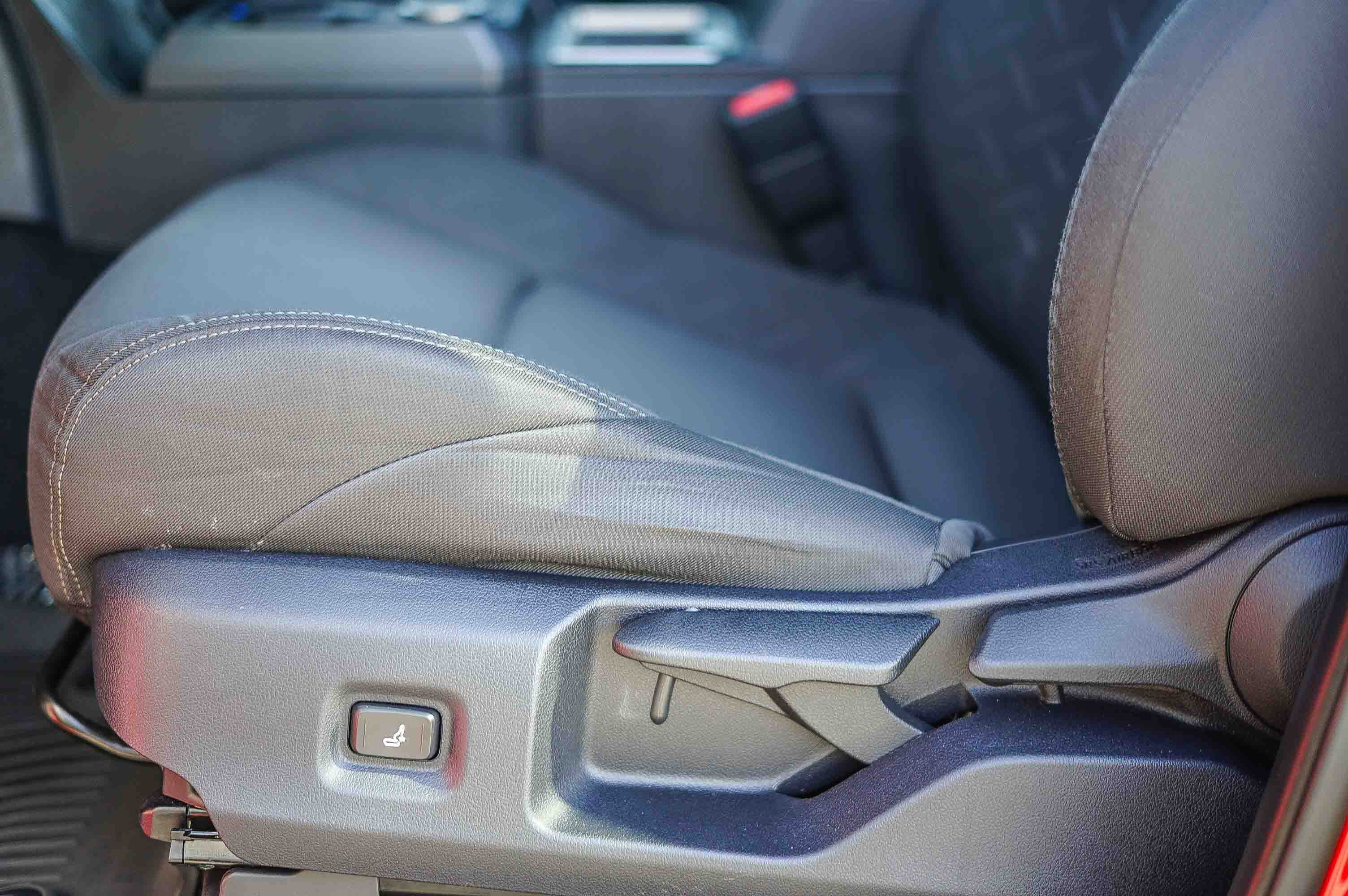 Certified 2024 Toyota Tacoma SR5 image 22