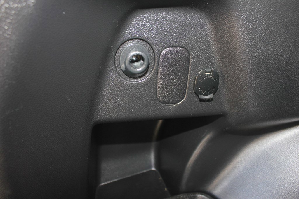 Used 2014 Subaru Forester 2.5i Limited w/ Popular Package #2 AWD/4WD image 45