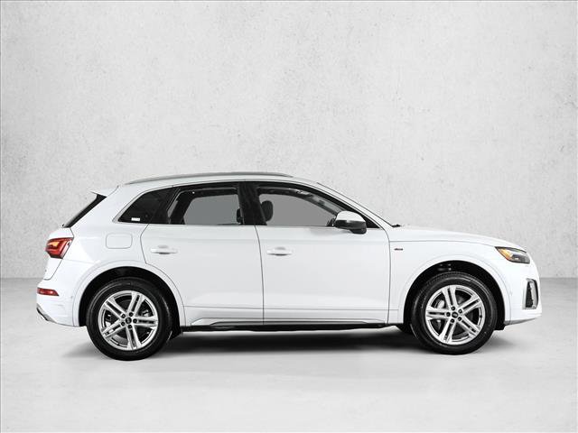 Certified 2024 Audi Q5 e Prestige image 4