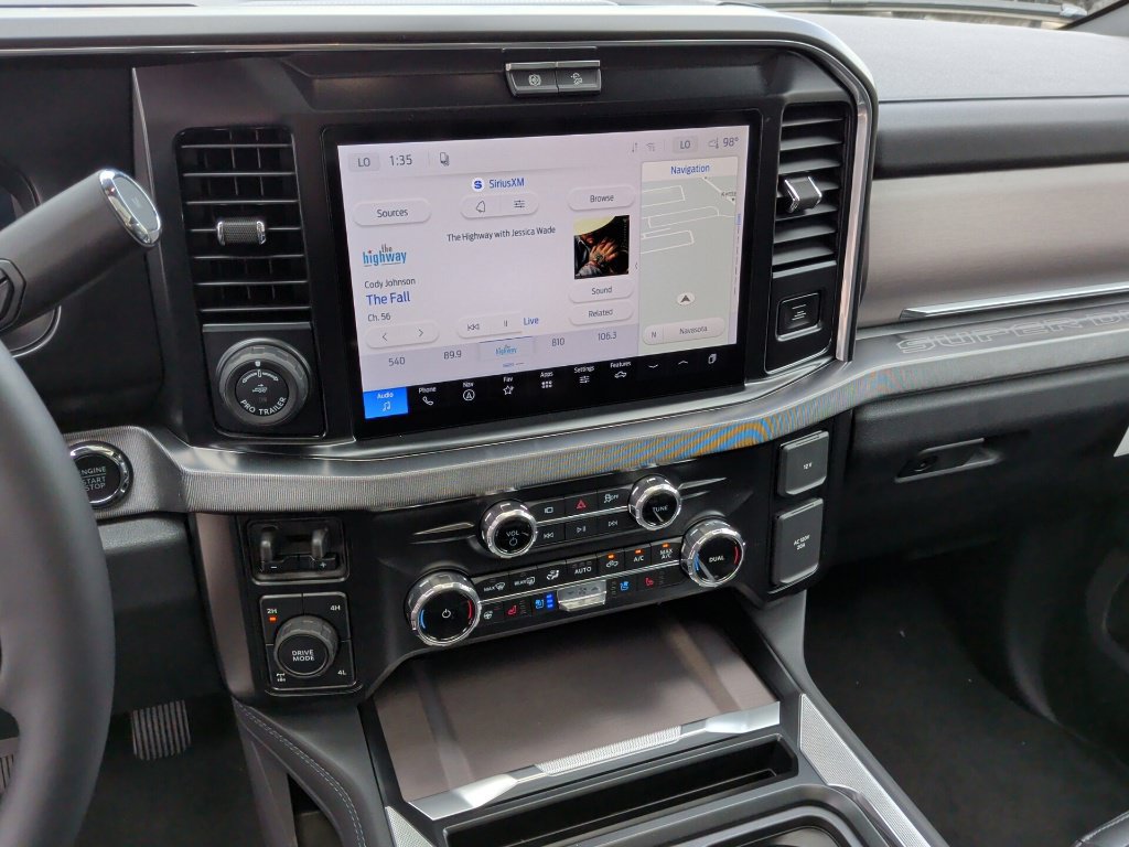 New 2027 Ford F250 Platinum w/ FX4 Off-Road Package AWD/4WD image 25