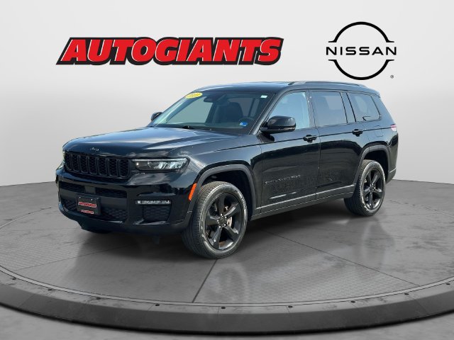 Used 2023 Jeep Grand Cherokee L Limited w/ Black Appearance Package AWD/4WD image 7