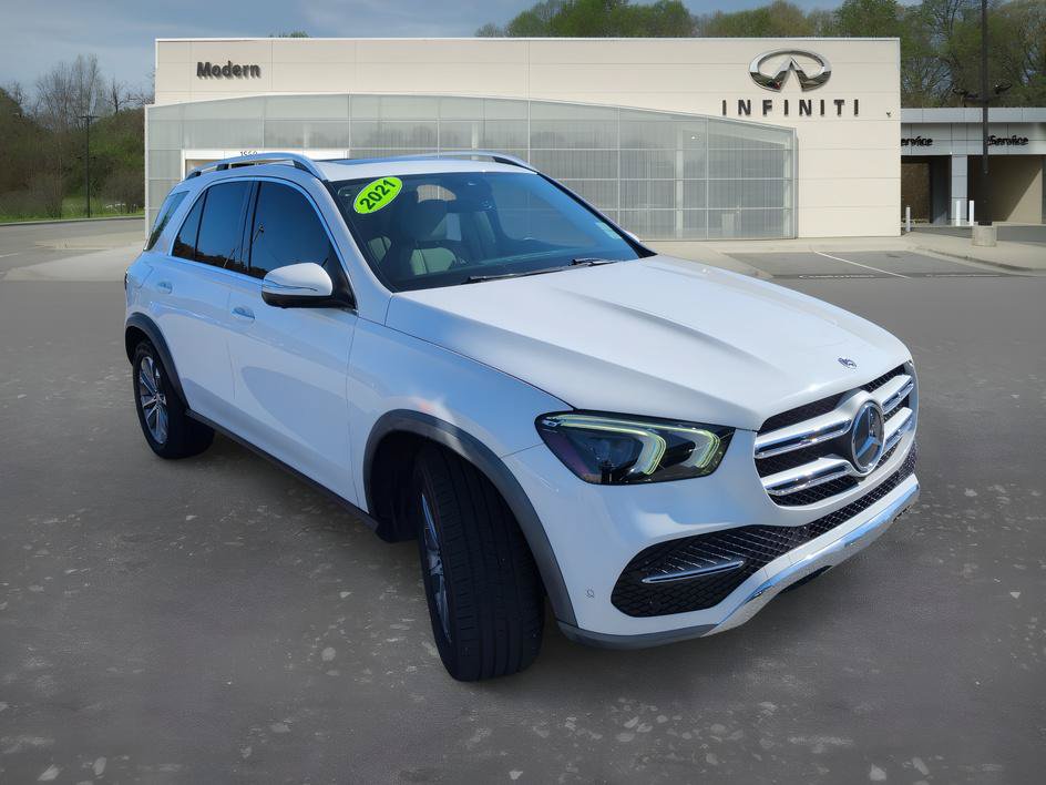 Used 2021 Mercedes-Benz GLE 350 4MATIC w/ Premium Package image 2