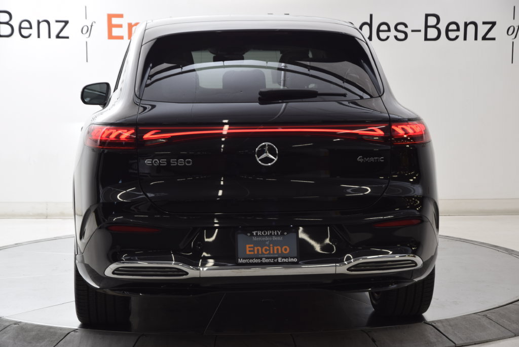 Used 2023 Mercedes-Benz EQS 580 4MATIC SUV image 5