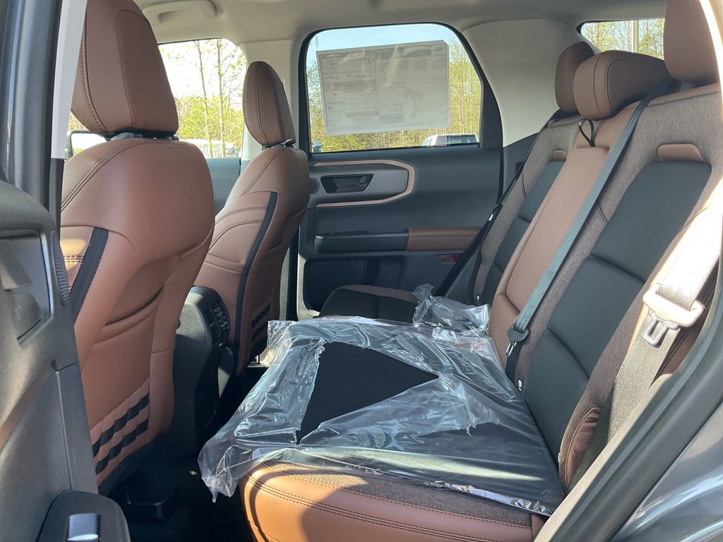 New 2026 Ford Bronco Sport Outer Banks w/ Outer Banks Tech Package+ AWD/4WD image 14