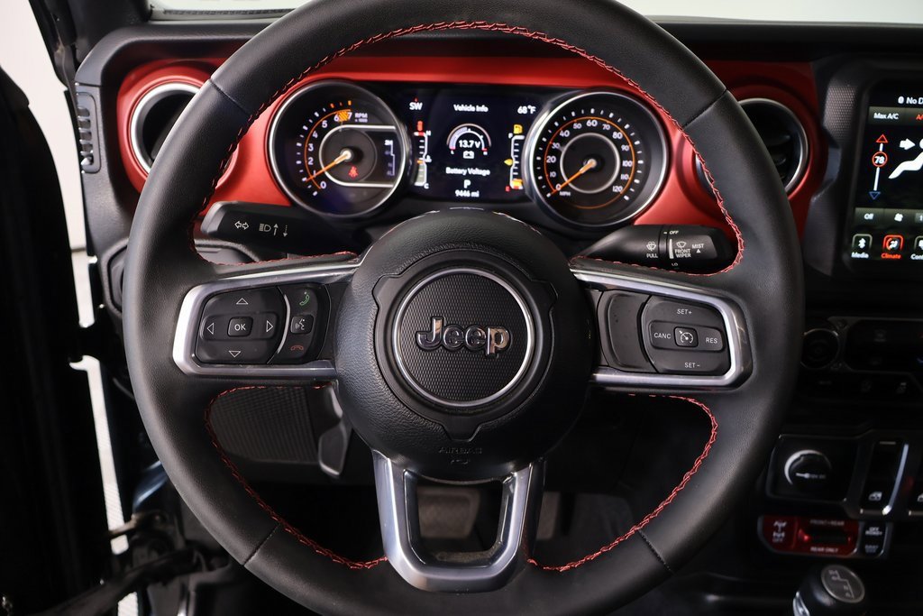 Used 2023 Jeep Wrangler Rubicon image 3