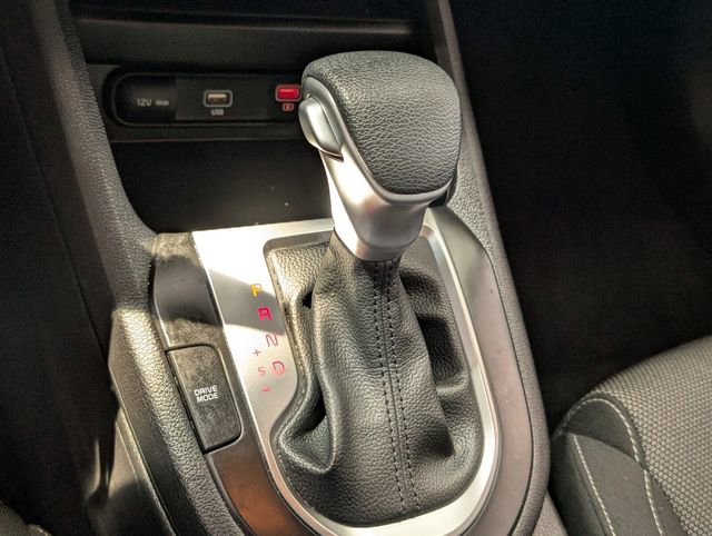 Used 2024 Kia Forte LXS FWD image 19