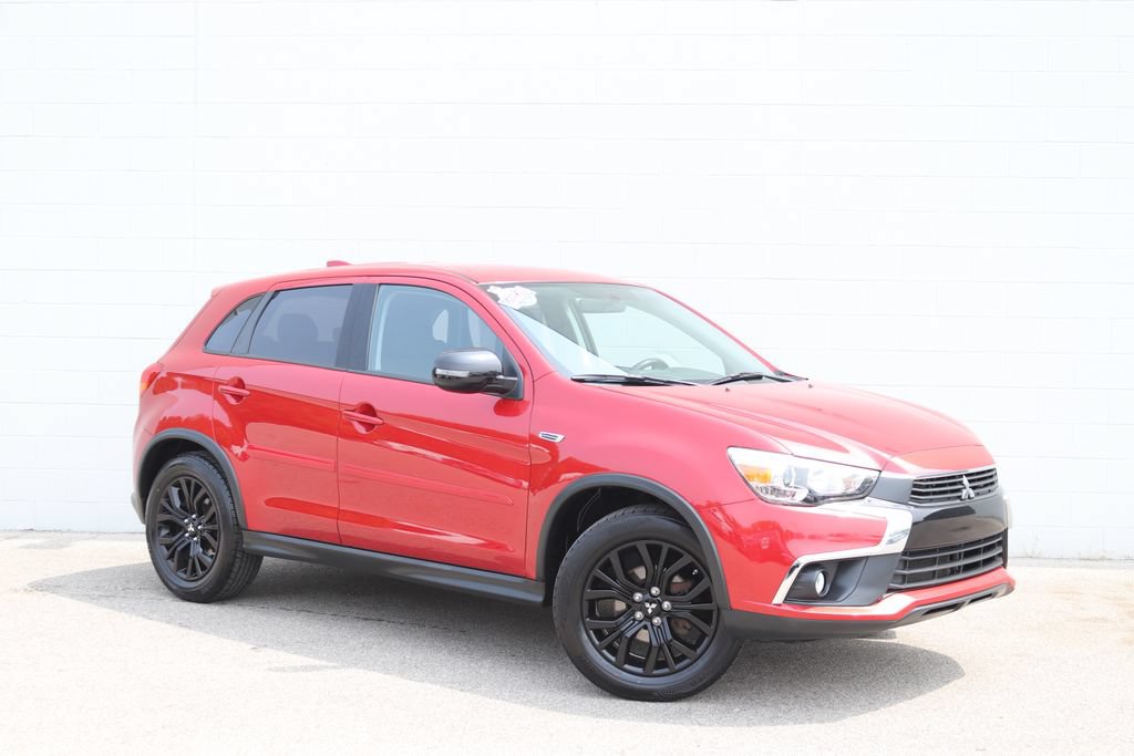 Used 2017 Mitsubishi Outlander Sport LE AWD/4WD image 1