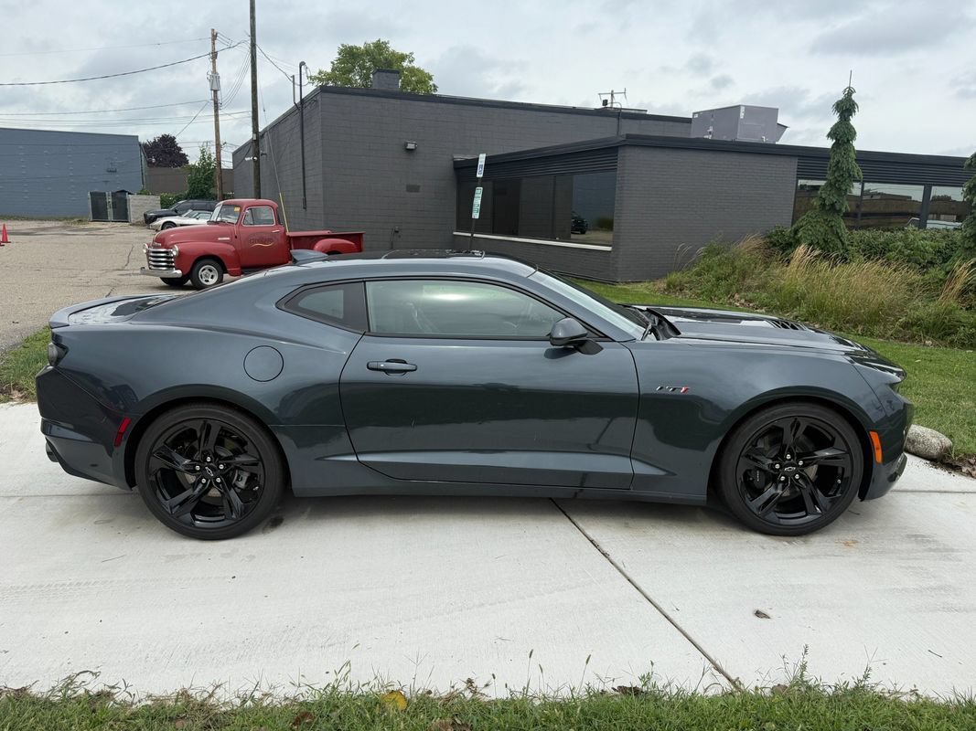 Used 2022 Chevrolet Camaro LT w/ RS Package RWD image 8