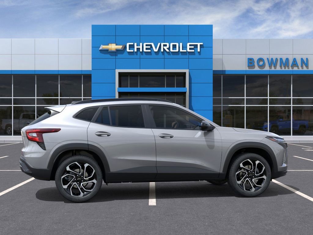 New 2025 Chevrolet Trax RS w/ Driver Confidence Package image 5
