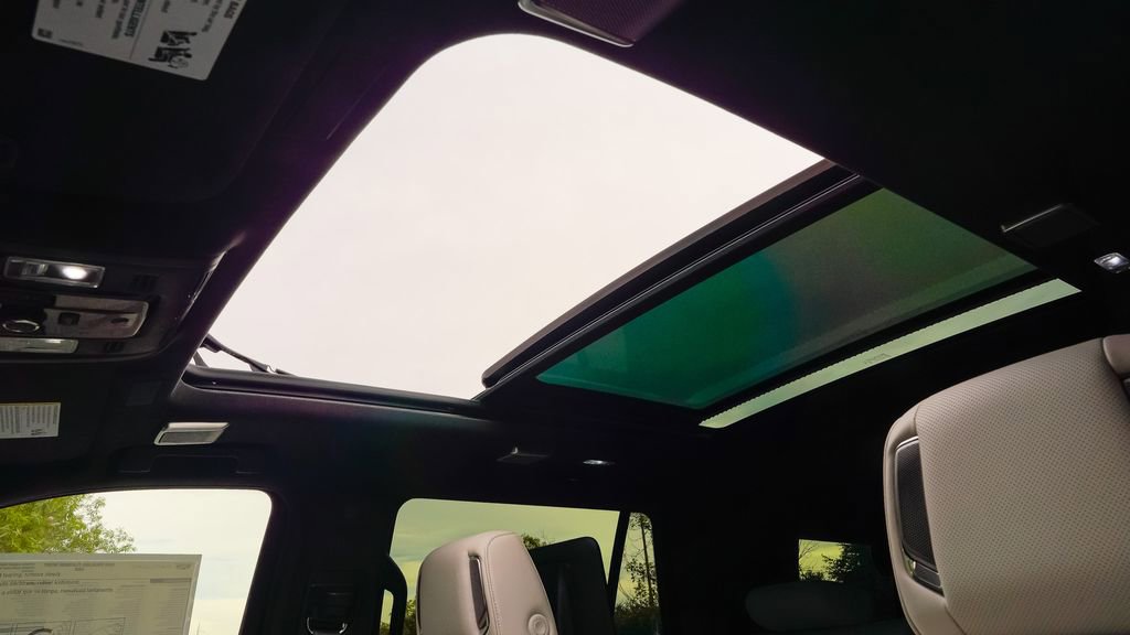 New 2026 Cadillac Escalade Platinum Sport image 19