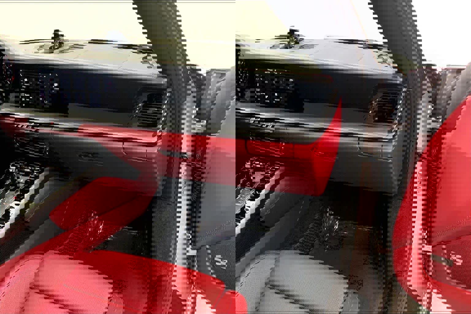 Used 2020 Porsche 911 Carrera S image 25