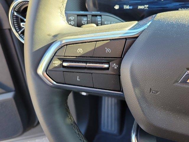 Used 2025 Chevrolet Equinox LT w/ Safety and Technology Package image 23