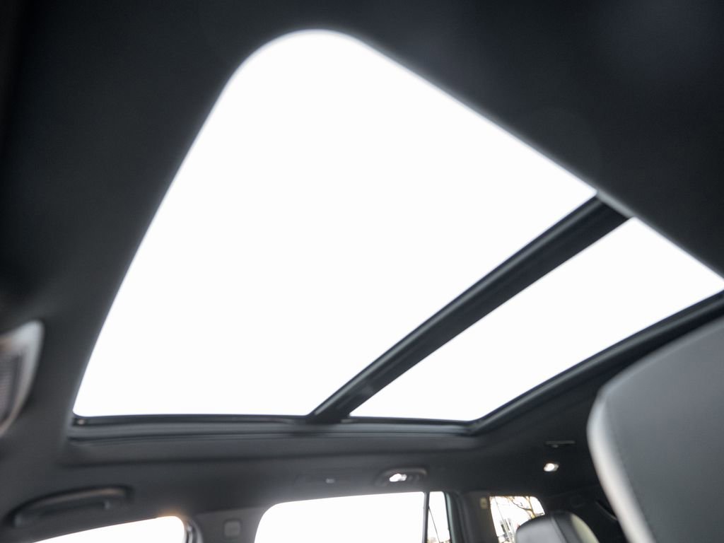 Used 2022 Cadillac XT6 Premium Luxury image 24