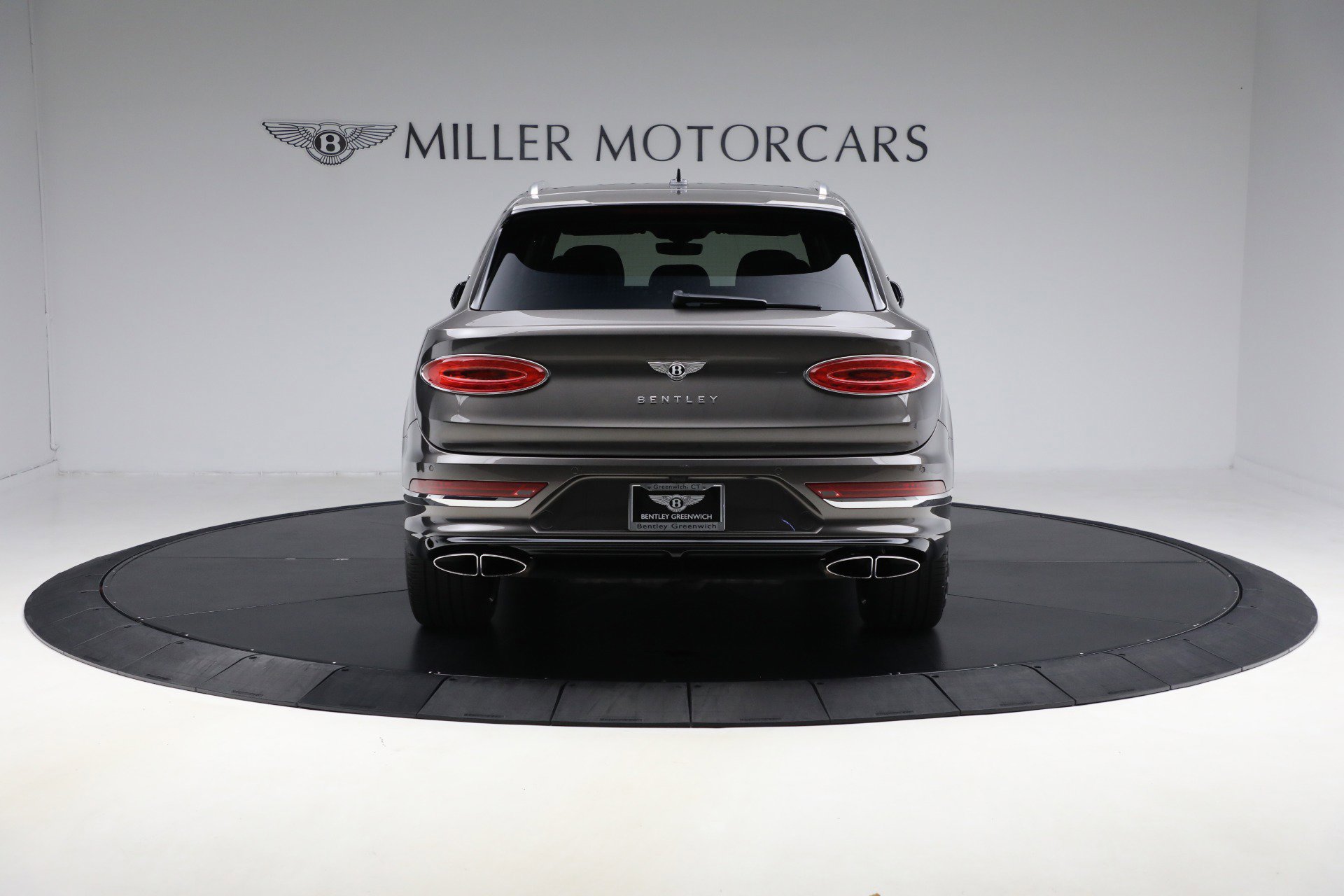 Certified 2021 Bentley Bentayga image 6