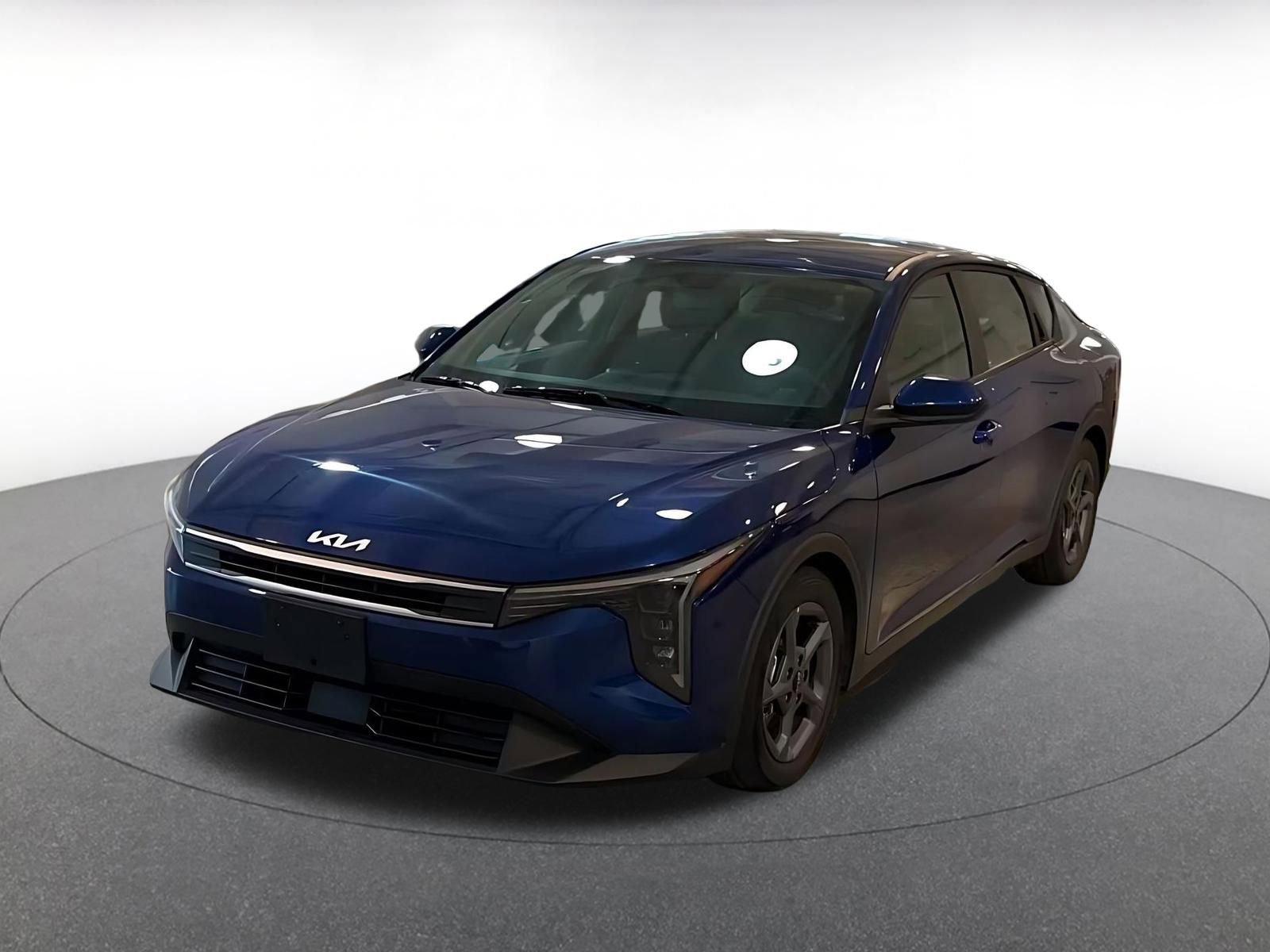 Used 2025 Kia K4 LXS image 7