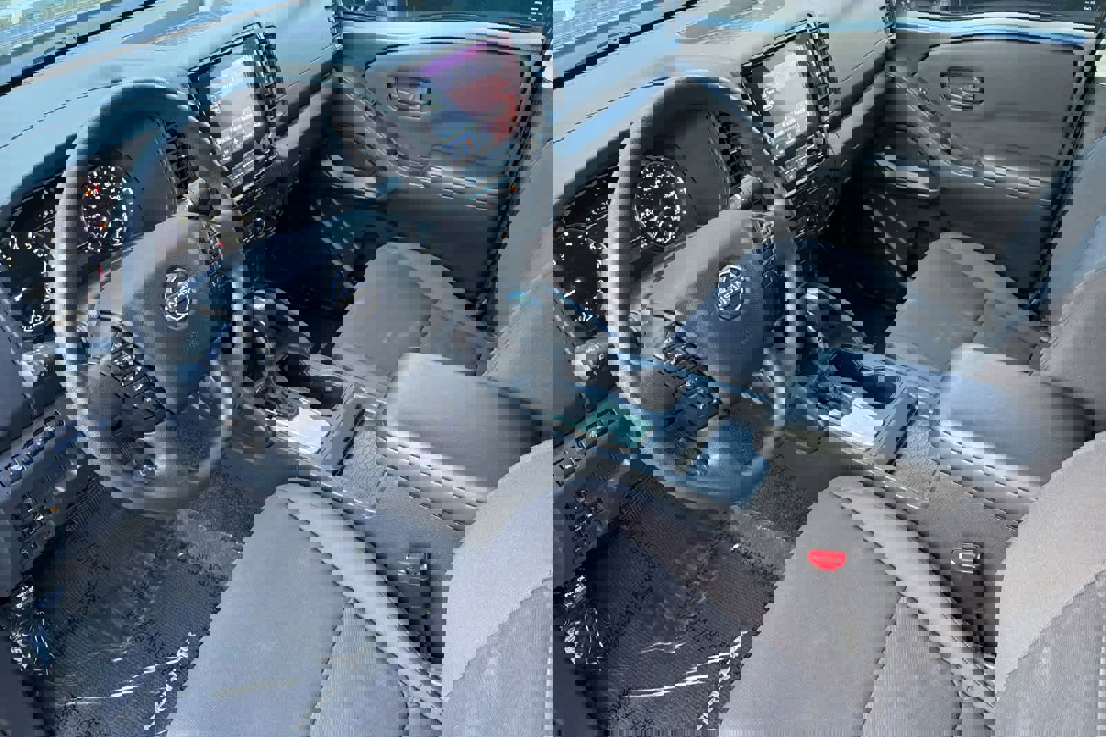 Used 2022 Nissan Frontier S w/ Technology Package image 13