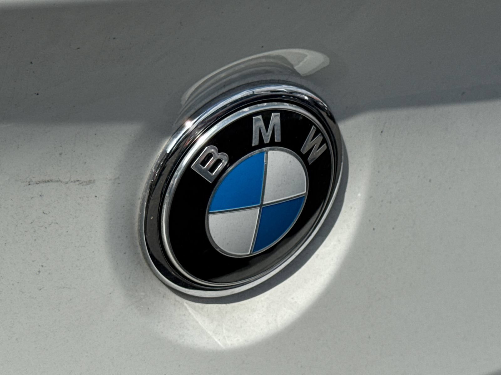 Used 2013 BMW M6 Convertible RWD image 3
