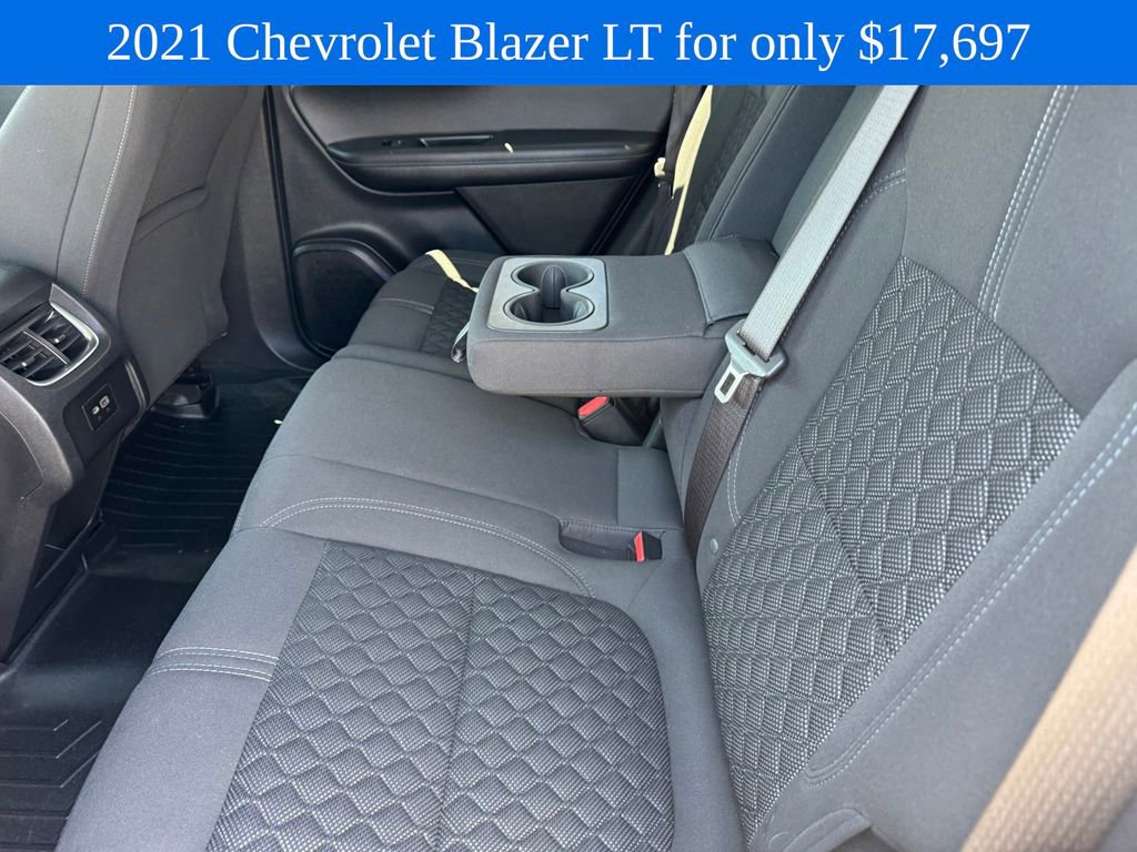 Used 2021 Chevrolet Blazer LT FWD image 13